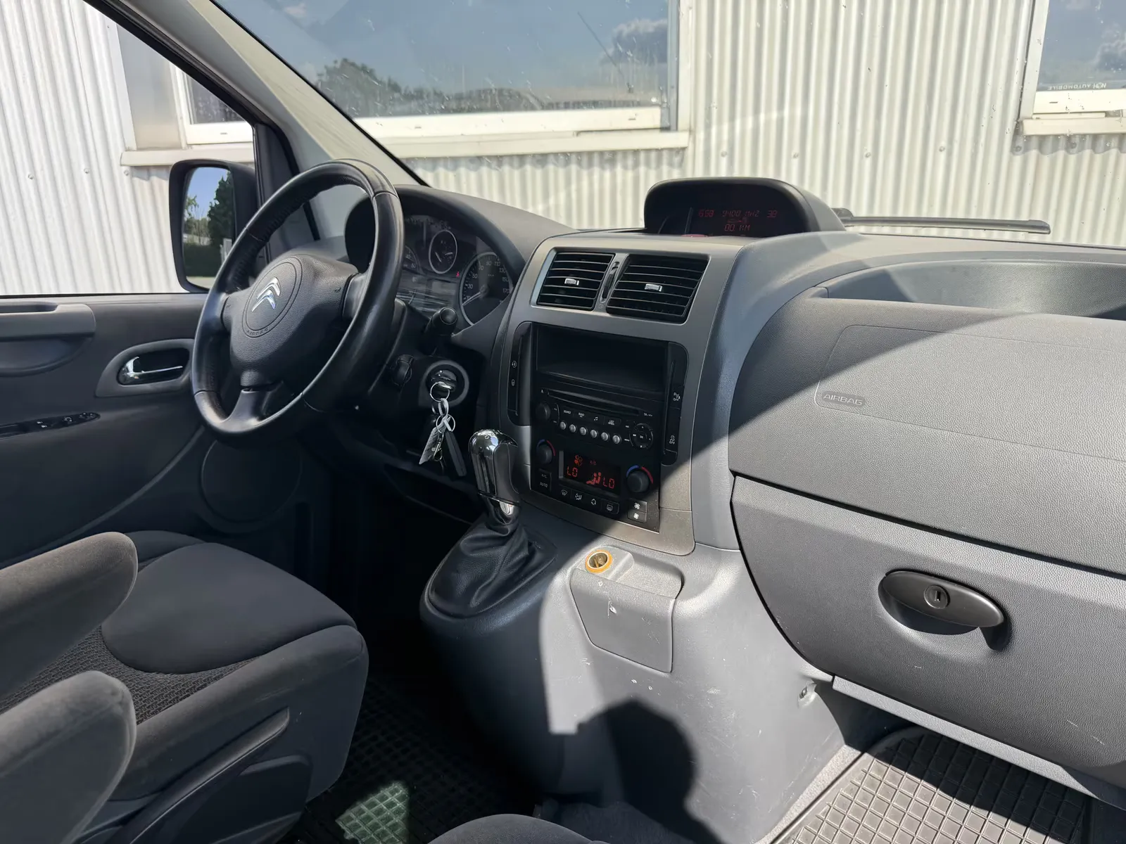 Citroën Jumpy, Bild 12