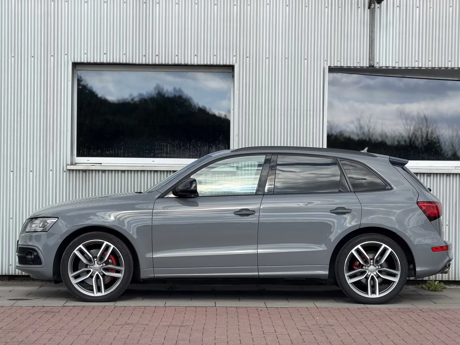 Audi SQ5, Bild 6