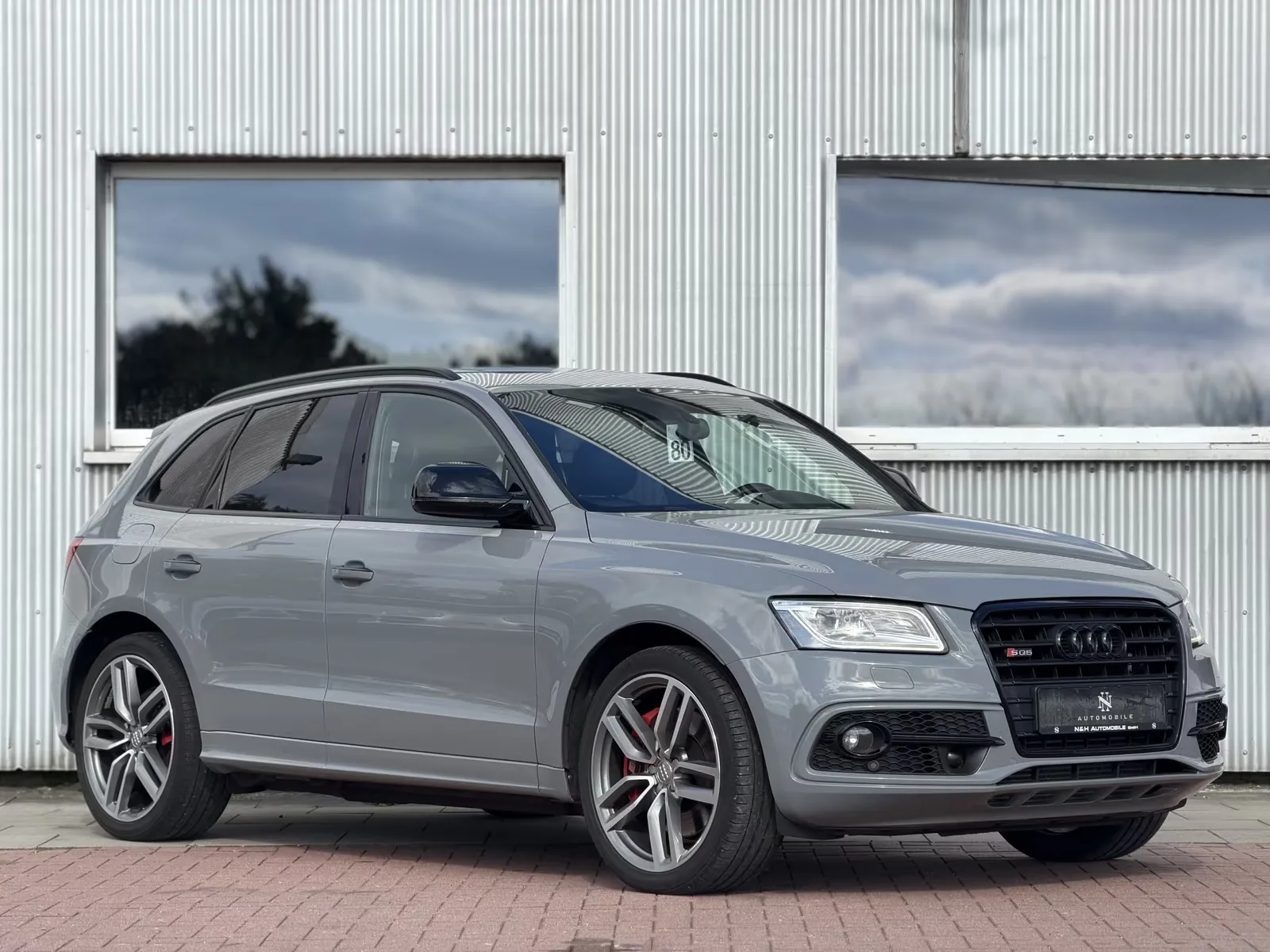 Audi SQ5, Bild 1