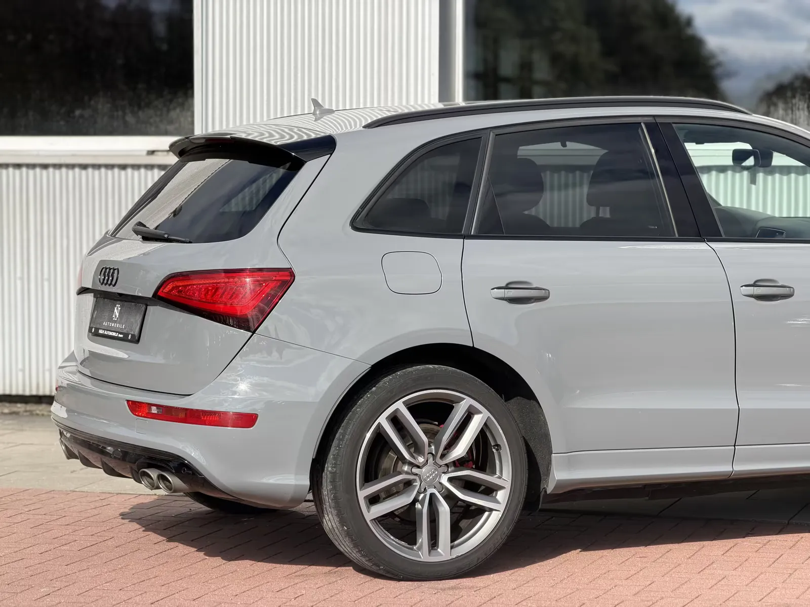 Audi SQ5, Bild 9
