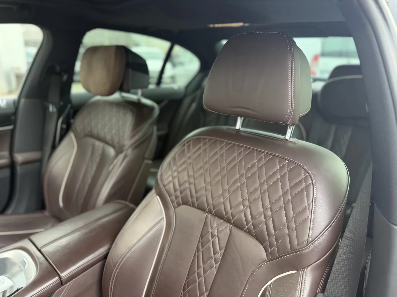BMW 740, Bild 34