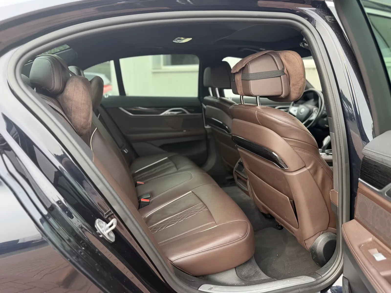 BMW 740, Bild 32