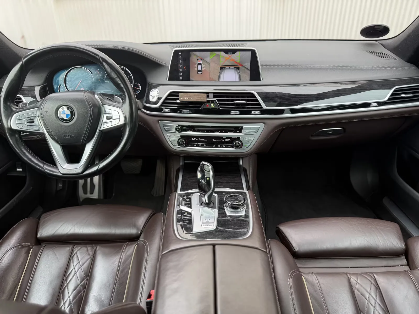 BMW 740, Bild 18