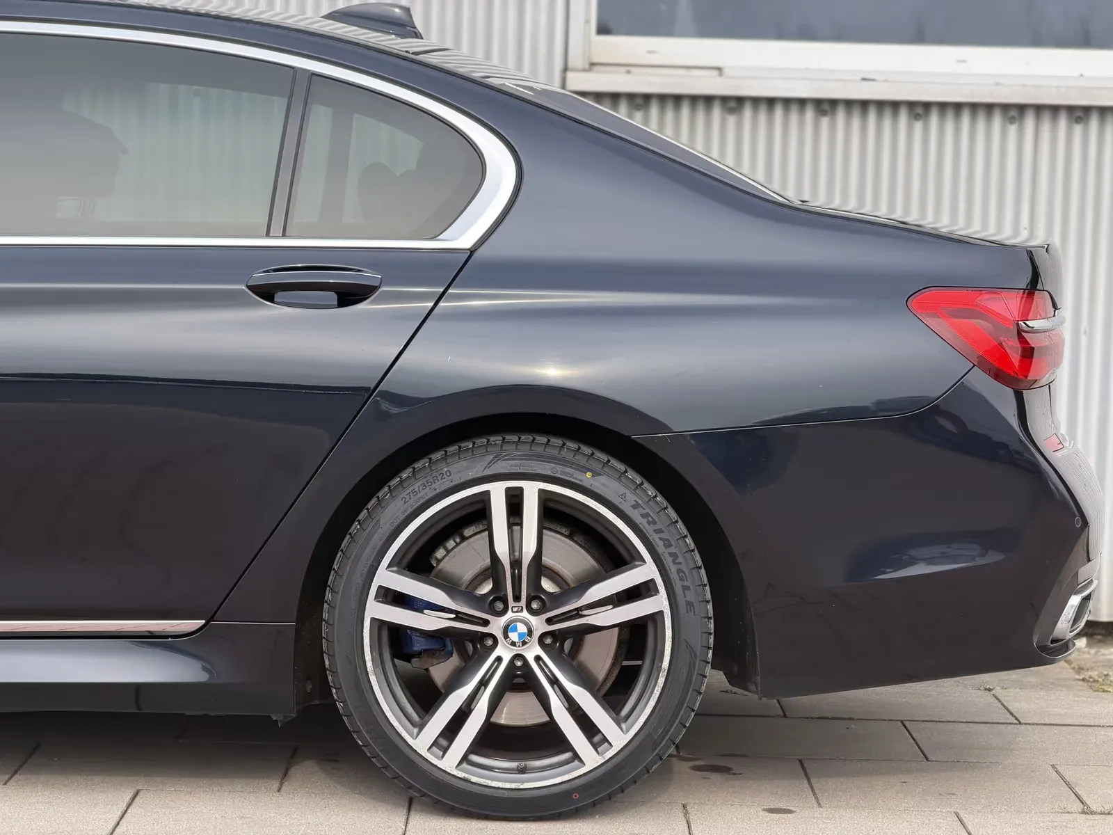 BMW 740, Bild 8