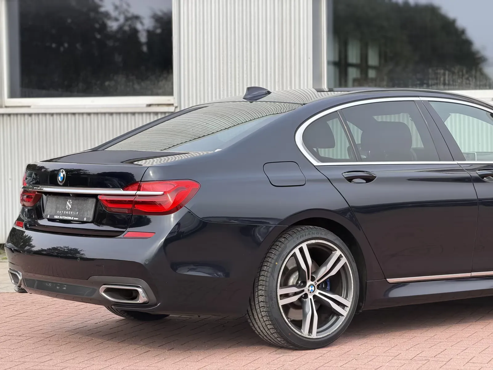 BMW 740, Bild 11