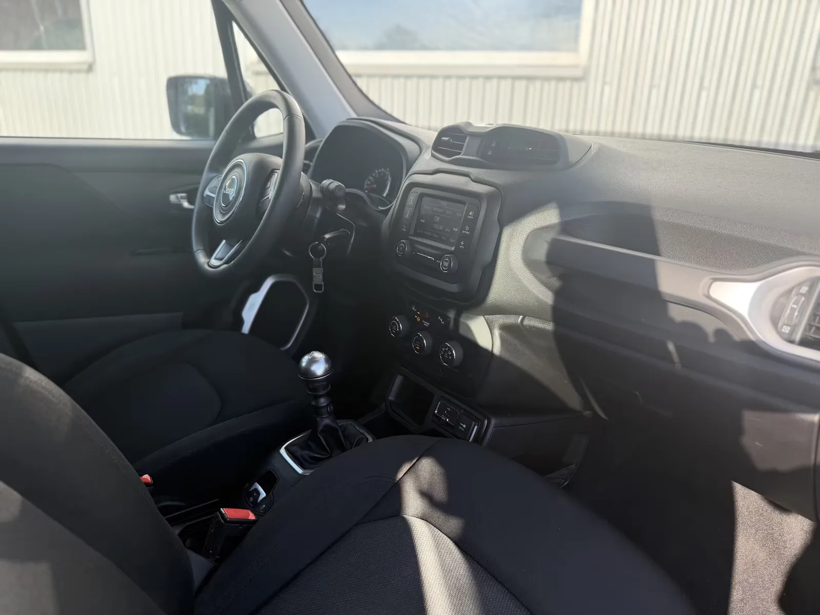 Jeep Renegade, Bild 14