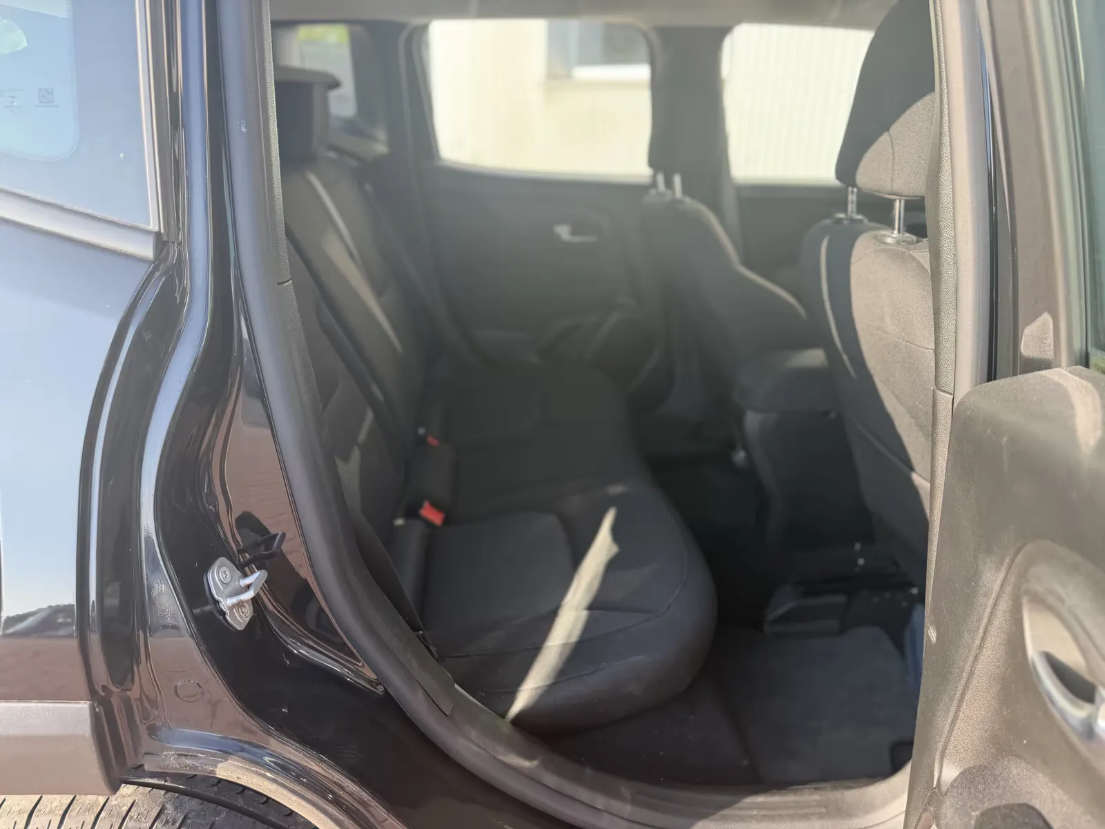 Jeep Renegade, Bild 18